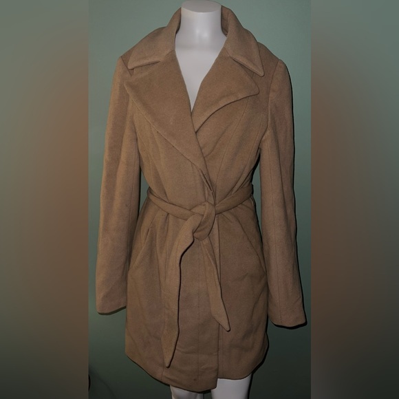 le chateau Jackets & Blazers - Le Chateau Camel Wrap Trench Coat